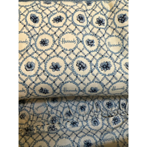 Harrods - Authentic 100% patent - Round pocket warmer - Picture 5 of 5